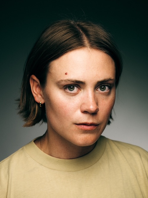 Skådespelare Elle Kari Bergenrud - Swedish Actor